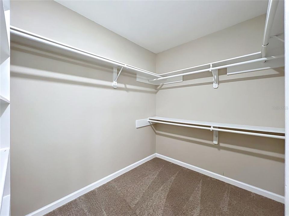 На продажу: $389,900 (3 спален, 2 ванн, 1756 Квадратных фут)
