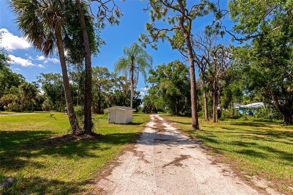 En Venta: $4,000,000 (5 camas, 3 baños, 2300 Pies cuadrados)