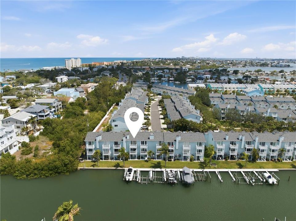 For Sale: $679,000 (2 beds, 2 baths, 1465 Square Feet)