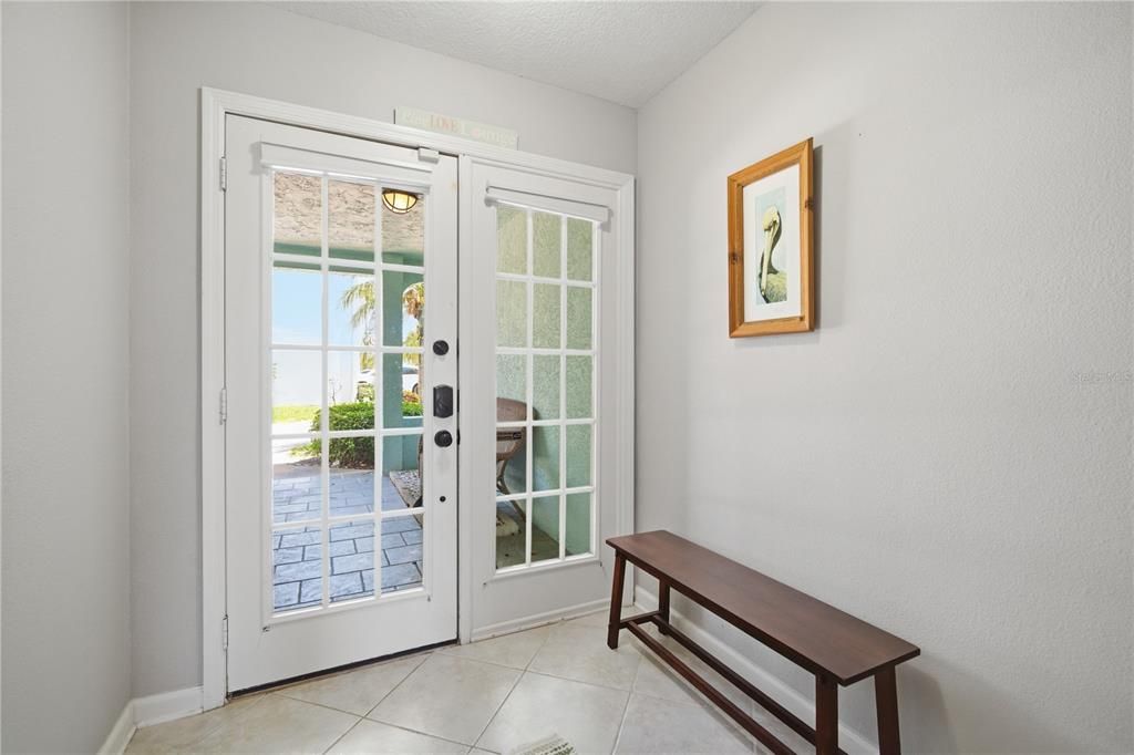 For Sale: $679,000 (2 beds, 2 baths, 1465 Square Feet)
