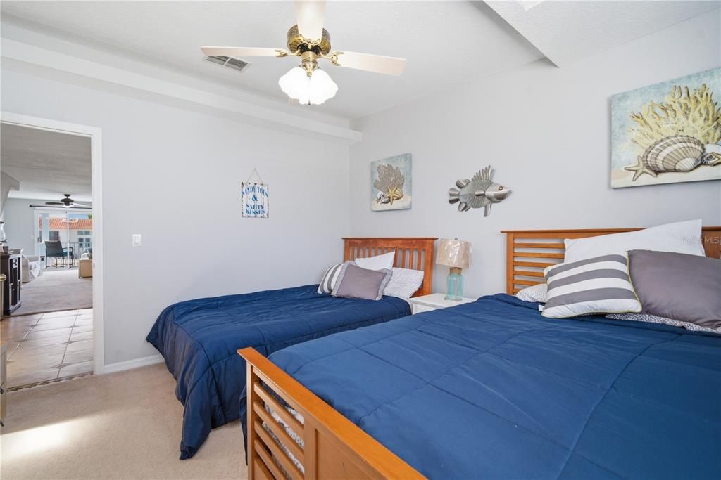 For Sale: $679,000 (2 beds, 2 baths, 1465 Square Feet)