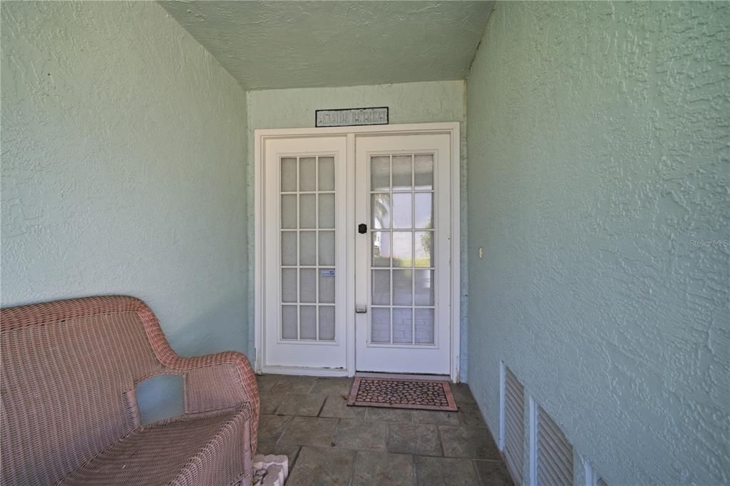 For Sale: $679,000 (2 beds, 2 baths, 1465 Square Feet)