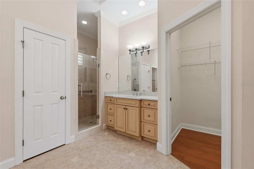 For Sale: $750,000 (4 beds, 3 baths, 2451 Square Feet)