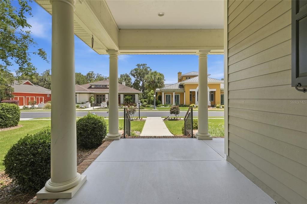 For Sale: $750,000 (4 beds, 3 baths, 2451 Square Feet)