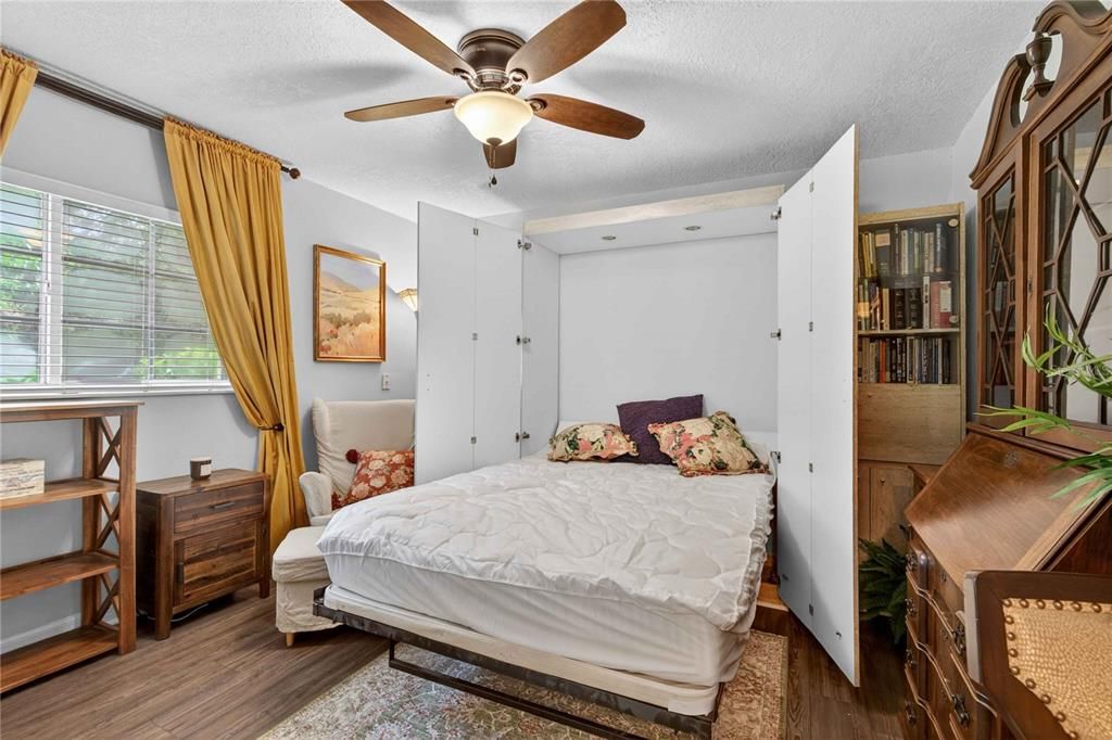 En Venta: $539,900 (3 camas, 2 baños, 1940 Pies cuadrados)
