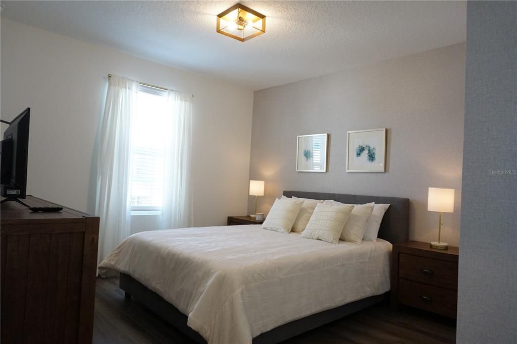 For Sale: $590,990 (6 beds, 4 baths, 2987 Square Feet)