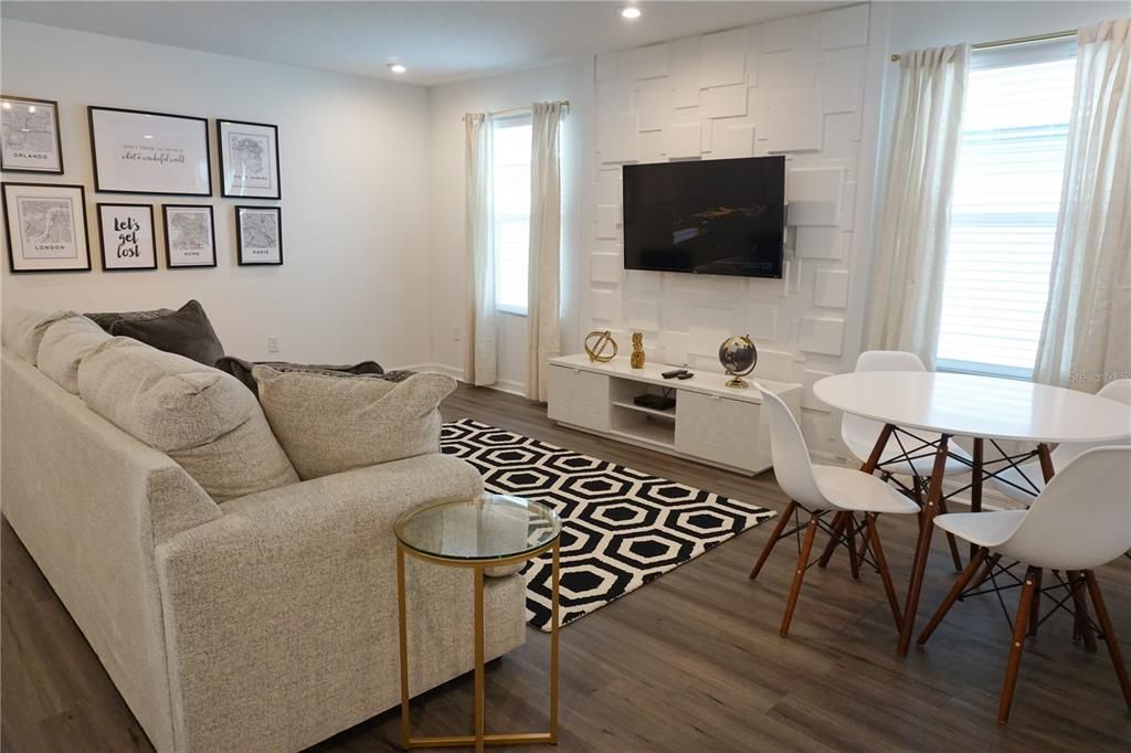 For Sale: $590,990 (6 beds, 4 baths, 2987 Square Feet)