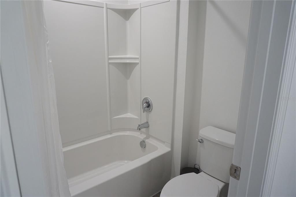 For Sale: $590,990 (6 beds, 4 baths, 2987 Square Feet)
