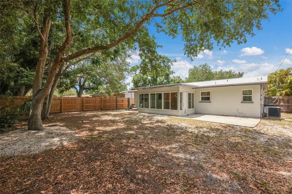 En Venta: $367,000 (2 camas, 2 baños, 1190 Pies cuadrados)