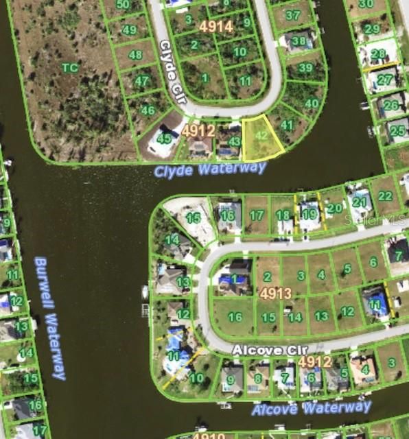 Под контрактом: $98,000 (0.27 acres)