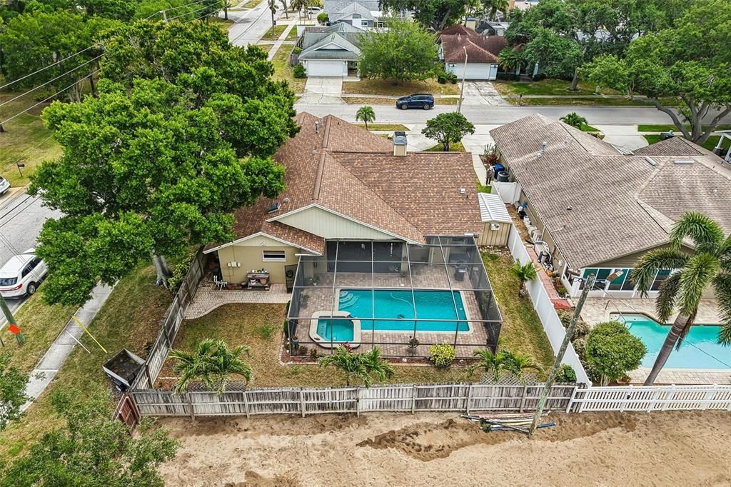 En Venta: $625,000 (4 camas, 2 baños, 1820 Pies cuadrados)