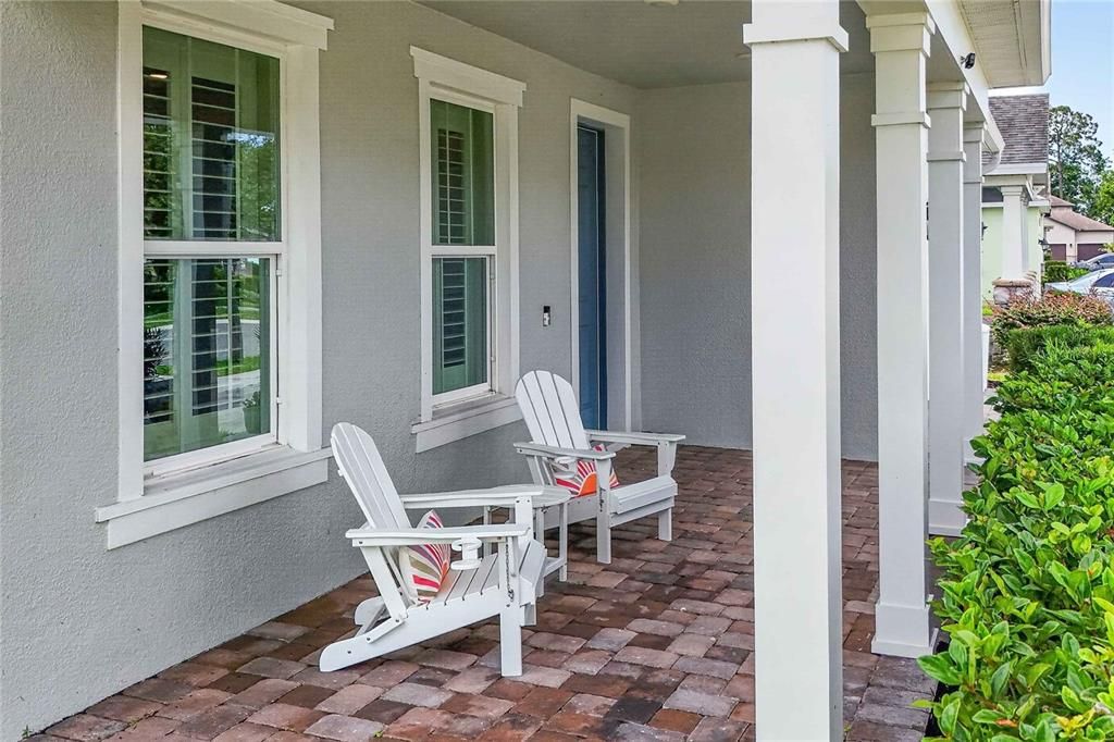 Activo con contrato: $662,000 (4 camas, 3 baños, 2641 Pies cuadrados)