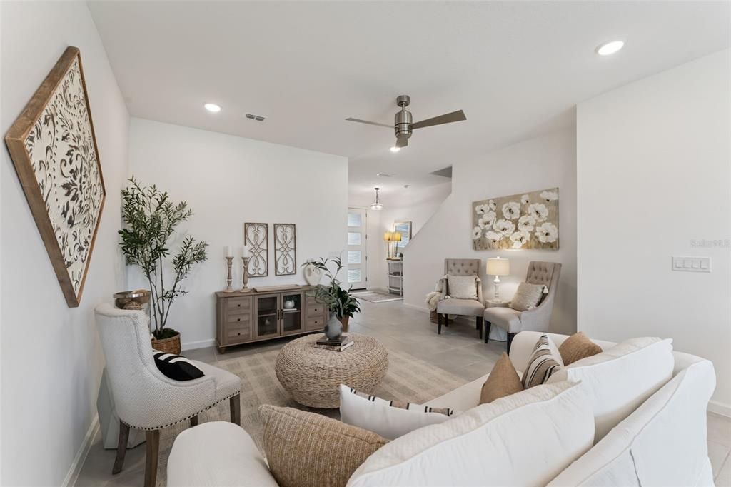 For Sale: $399,000 (3 beds, 2 baths, 1559 Square Feet)