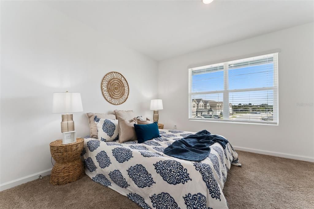 For Sale: $399,000 (3 beds, 2 baths, 1559 Square Feet)