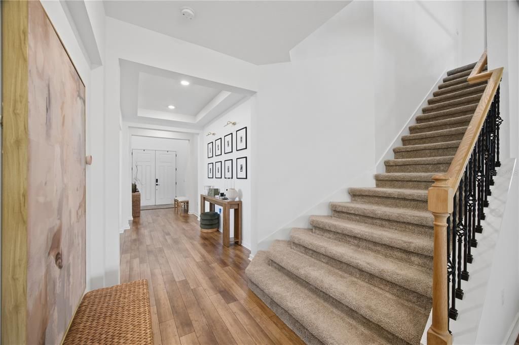 En Venta: $845,000 (5 camas, 4 baños, 4553 Pies cuadrados)