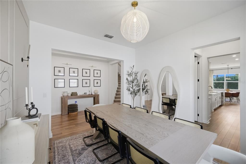 En Venta: $845,000 (5 camas, 4 baños, 4553 Pies cuadrados)