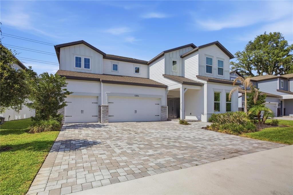 En Venta: $845,000 (5 camas, 4 baños, 4553 Pies cuadrados)