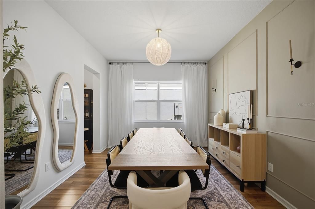En Venta: $845,000 (5 camas, 4 baños, 4553 Pies cuadrados)