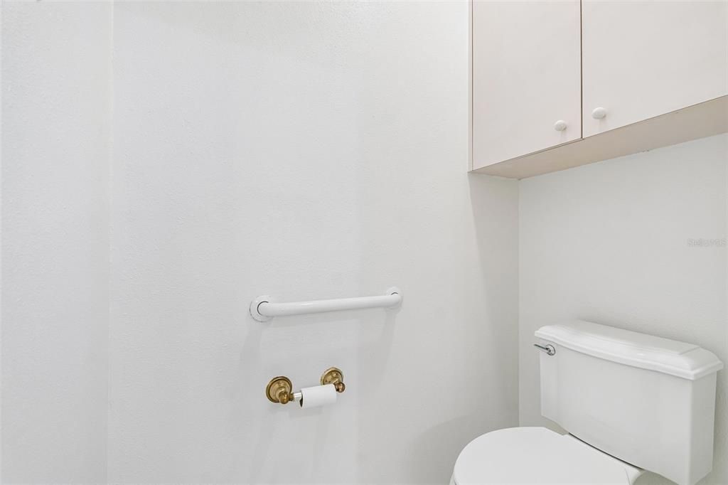 En Venta: $325,000 (2 camas, 2 baños, 2012 Pies cuadrados)