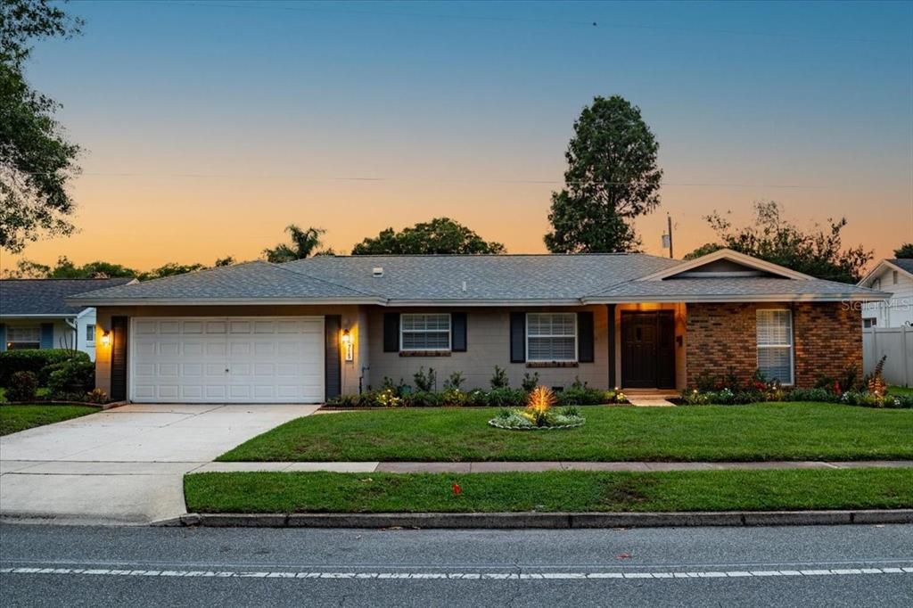 For Sale: $695,000 (4 beds, 3 baths, 2312 Square Feet)