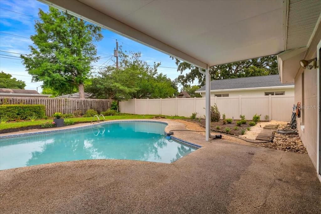 For Sale: $695,000 (4 beds, 3 baths, 2312 Square Feet)