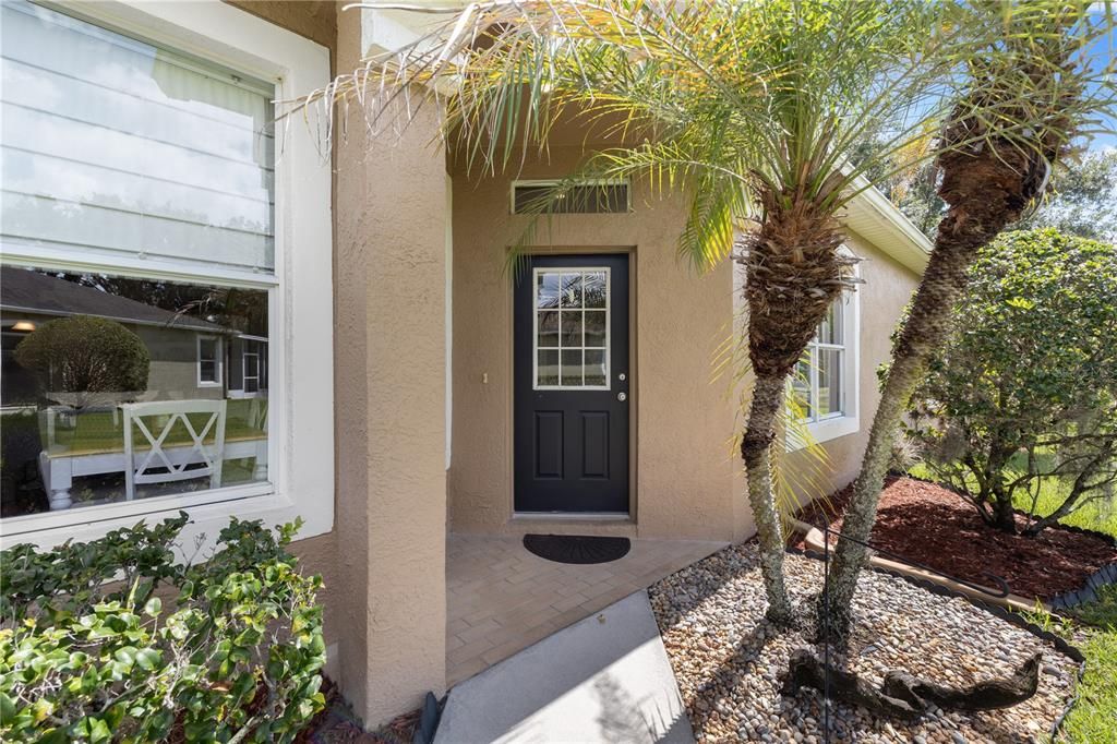 For Sale: $365,000 (3 beds, 2 baths, 1829 Square Feet)