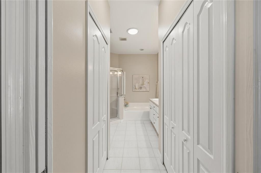 For Sale: $365,000 (3 beds, 2 baths, 1829 Square Feet)
