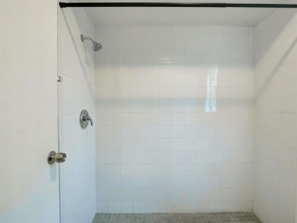 For Sale: $349,900 (3 beds, 2 baths, 1486 Square Feet)