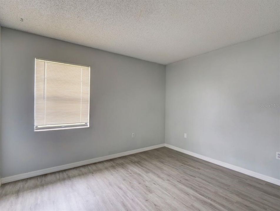 For Sale: $349,900 (3 beds, 2 baths, 1486 Square Feet)