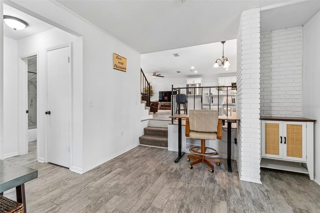 На продажу: $475,000 (4 спален, 3 ванн, 1808 Квадратных фут)