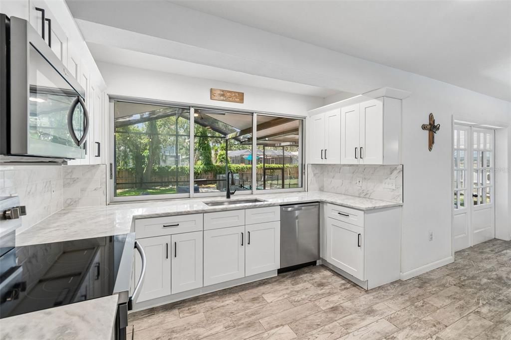 На продажу: $475,000 (4 спален, 3 ванн, 1808 Квадратных фут)