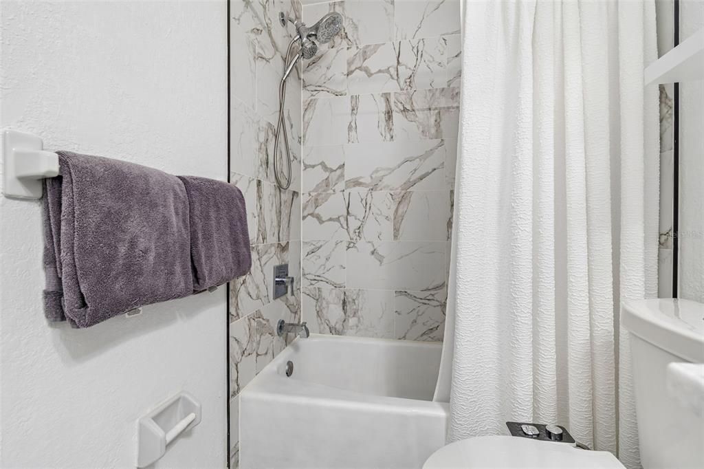 На продажу: $475,000 (4 спален, 3 ванн, 1808 Квадратных фут)