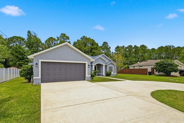For Sale: $340,000 (4 beds, 2 baths, 1824 Square Feet)