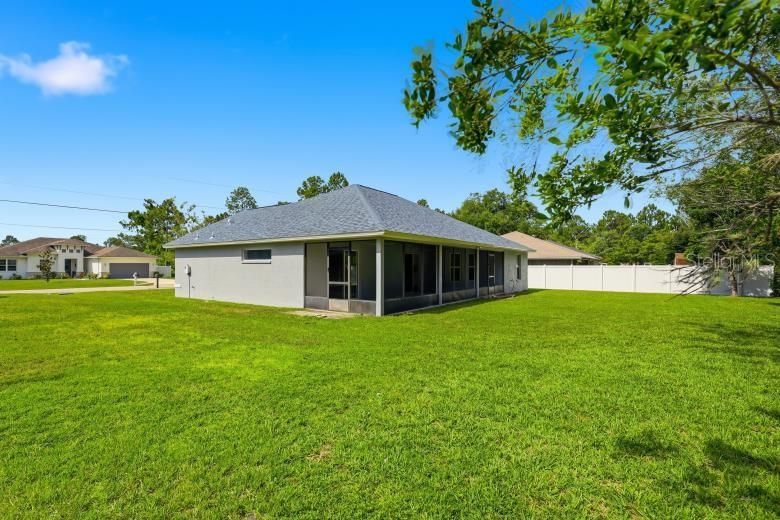 For Sale: $340,000 (4 beds, 2 baths, 1824 Square Feet)