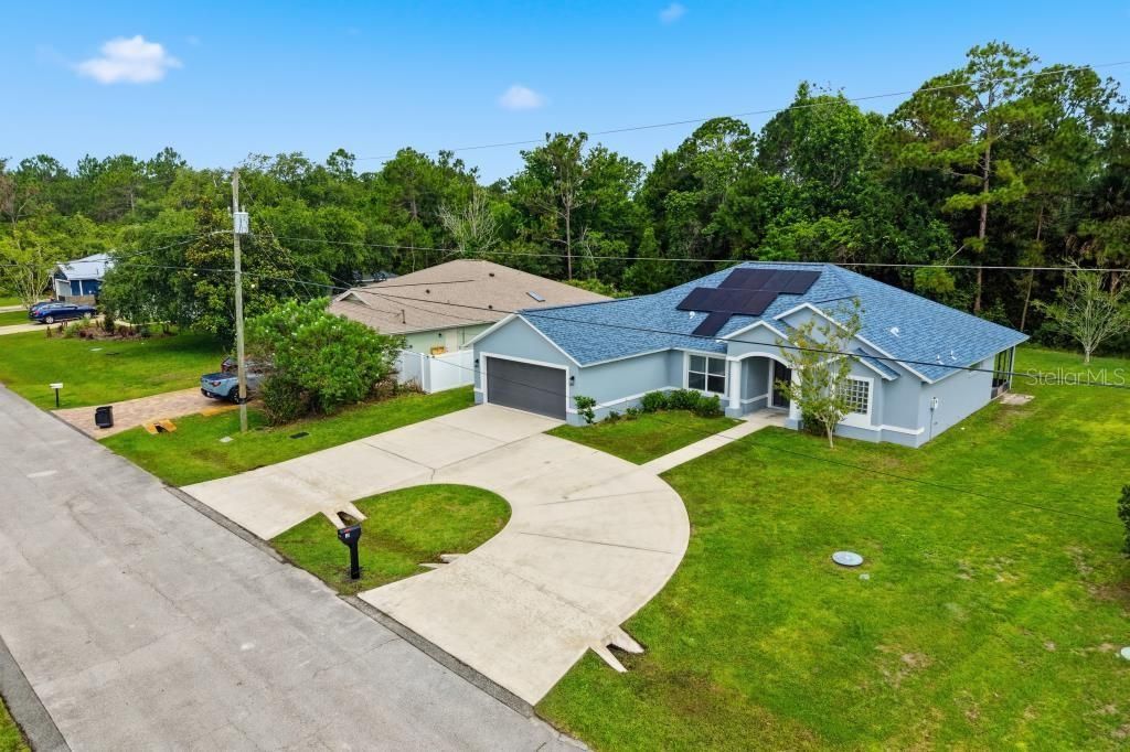 For Sale: $340,000 (4 beds, 2 baths, 1824 Square Feet)