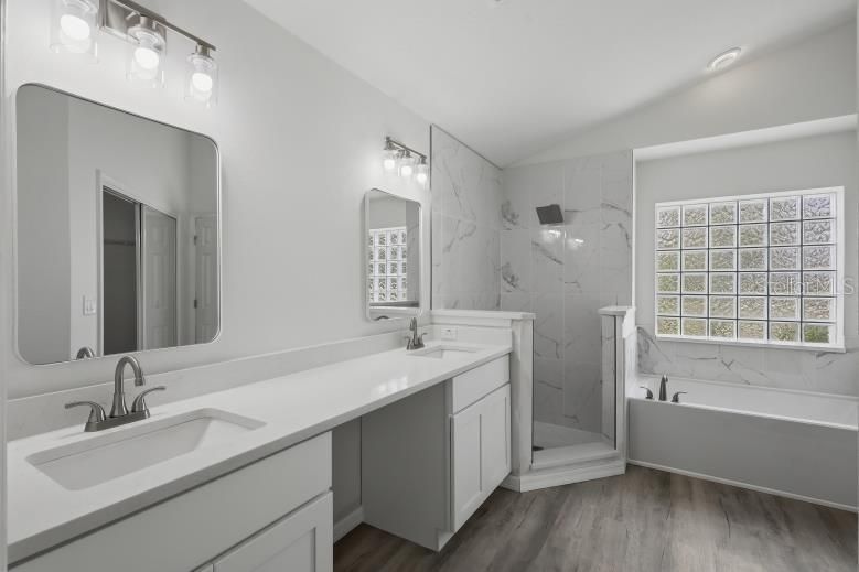 For Sale: $340,000 (4 beds, 2 baths, 1824 Square Feet)