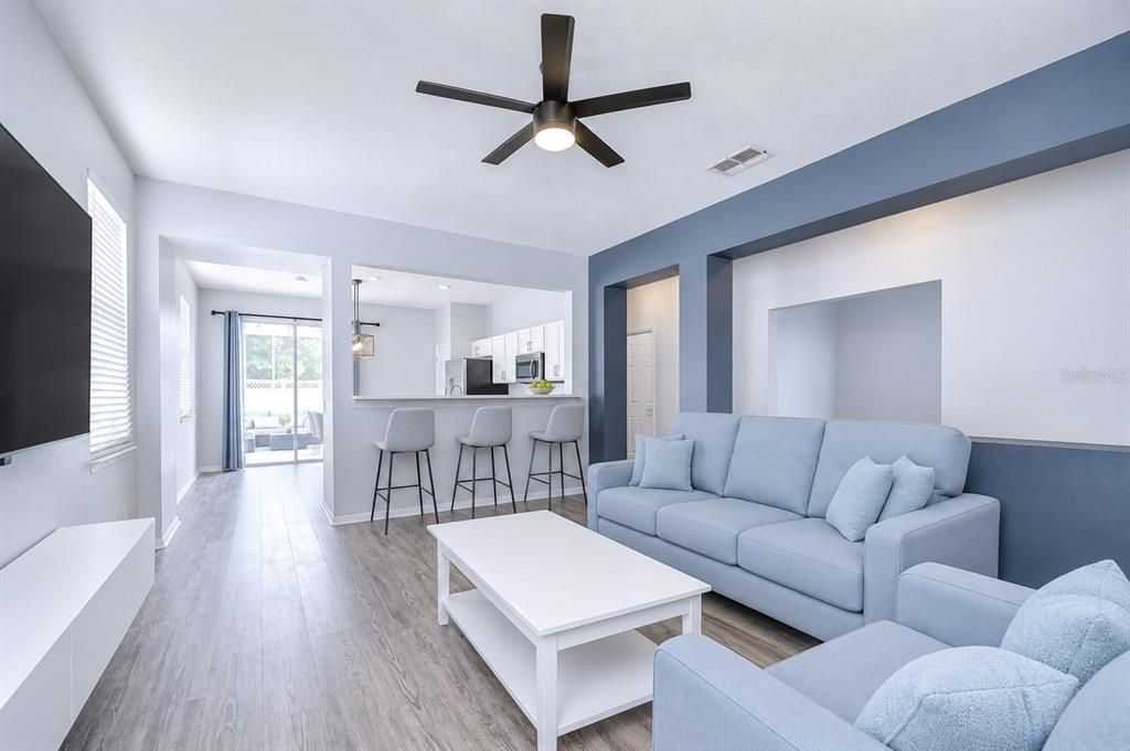 For Sale: $380,000 (3 beds, 2 baths, 1541 Square Feet)