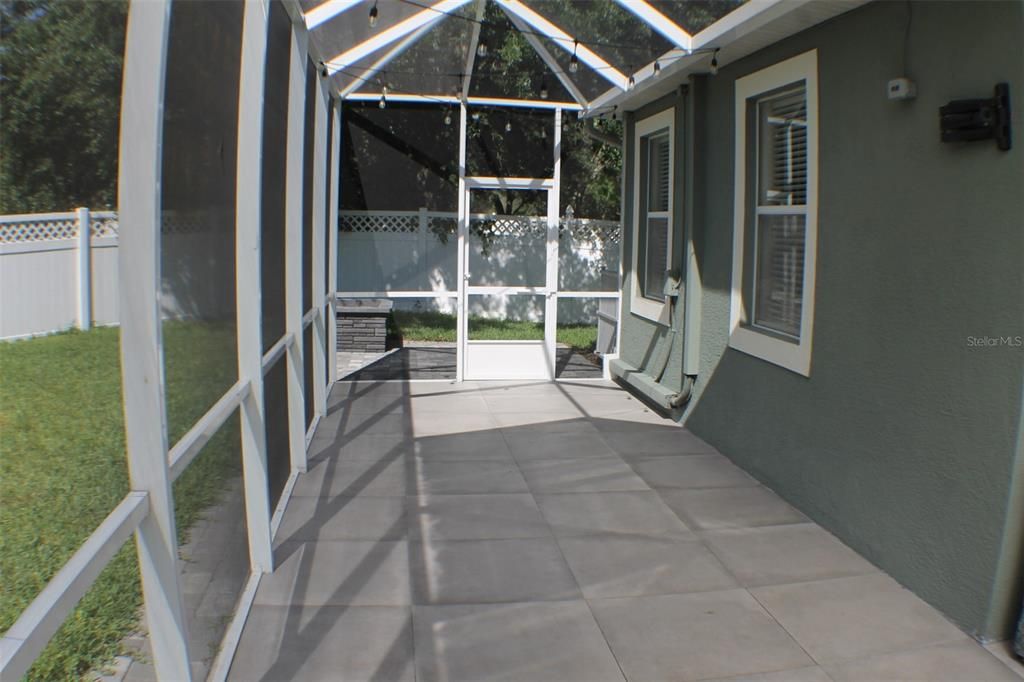 For Sale: $380,000 (3 beds, 2 baths, 1541 Square Feet)