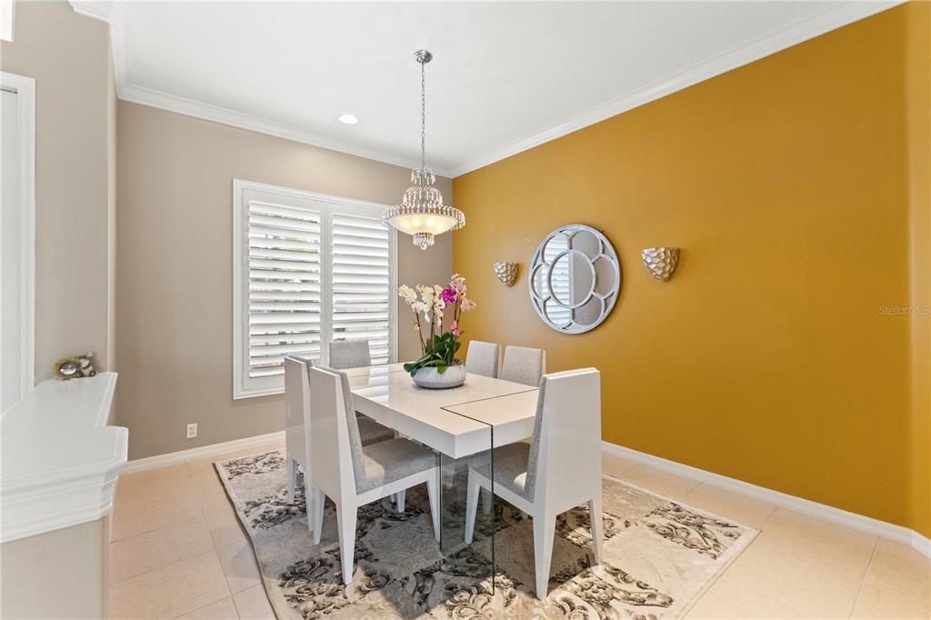 For Sale: $880,000 (6 beds, 3 baths, 3610 Square Feet)