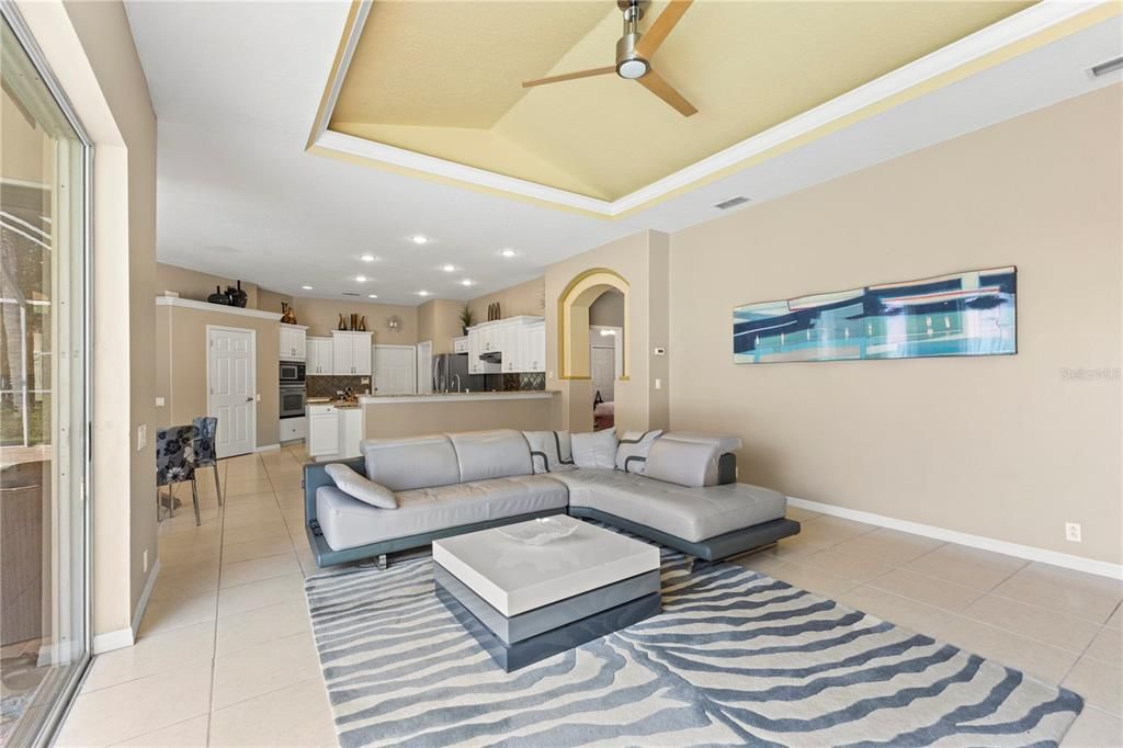 For Sale: $880,000 (6 beds, 3 baths, 3610 Square Feet)