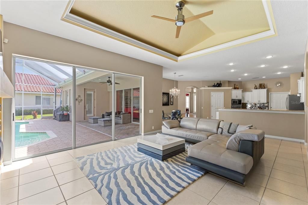 For Sale: $880,000 (6 beds, 3 baths, 3610 Square Feet)