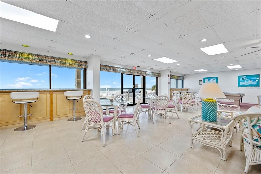 For Sale: $769,000 (2 beds, 2 baths, 1060 Square Feet)