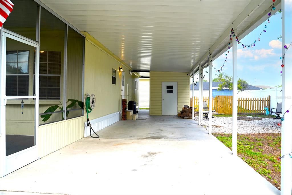 For Sale: $259,900 (2 beds, 3 baths, 1032 Square Feet)