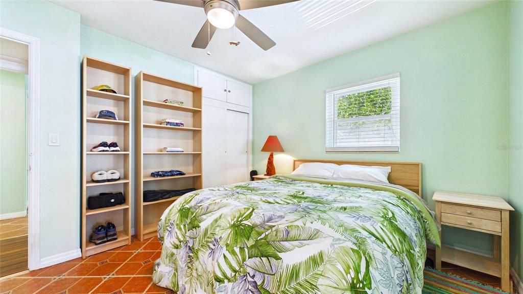 For Sale: $749,000 (3 beds, 3 baths, 1569 Square Feet)
