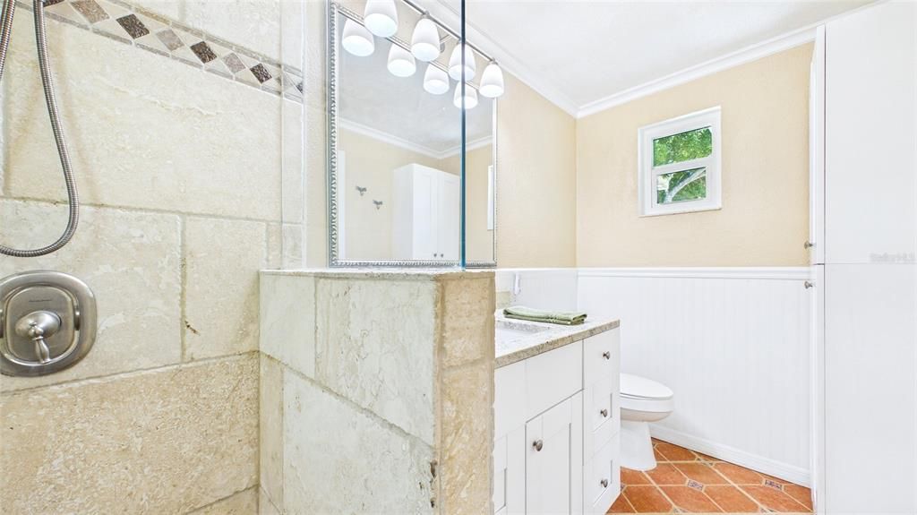 For Sale: $749,000 (3 beds, 3 baths, 1569 Square Feet)