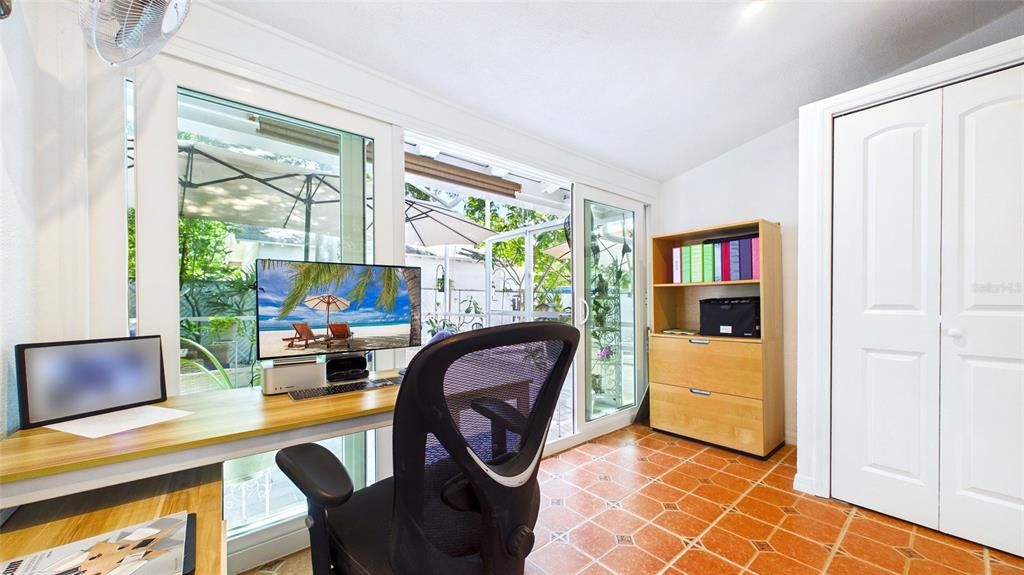 For Sale: $749,000 (3 beds, 3 baths, 1569 Square Feet)