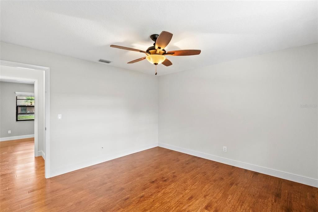 For Rent: $2,000 (2 beds, 2 baths, 1093 Square Feet)