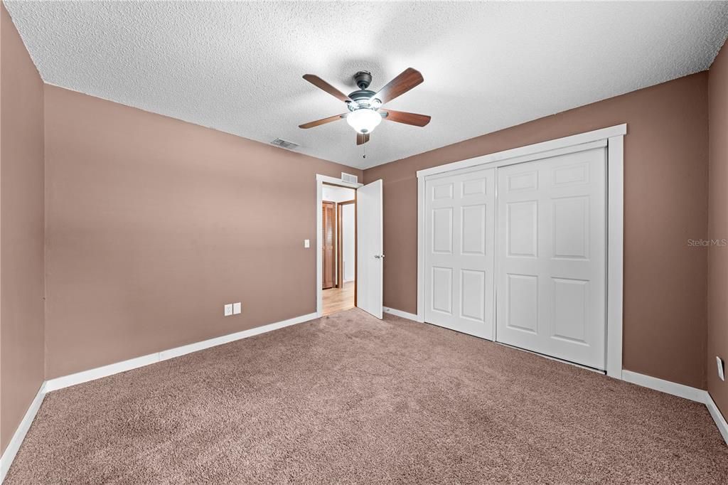 For Sale: $450,000 (3 beds, 2 baths, 1635 Square Feet)