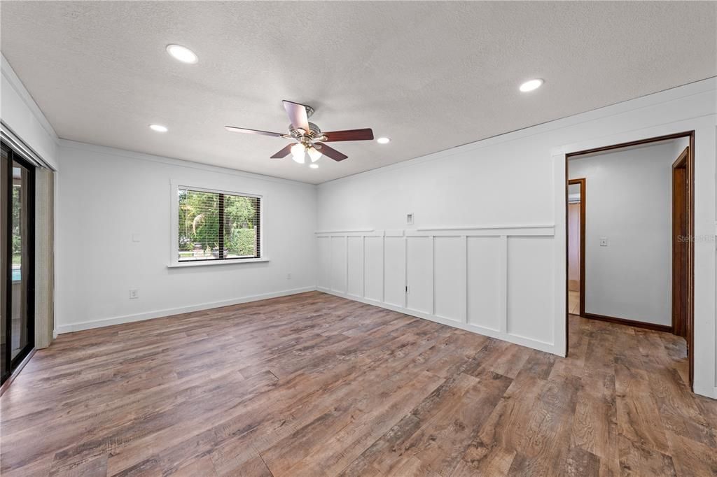 For Sale: $450,000 (3 beds, 2 baths, 1635 Square Feet)