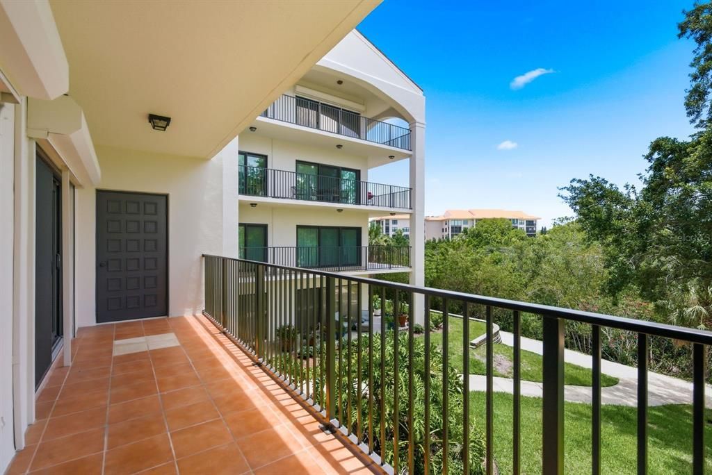 En Venta: $425,000 (3 camas, 2 baños, 1666 Pies cuadrados)